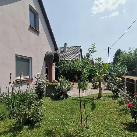 Hébergement de vacances Nyitnikek Vendeghaz Gyula